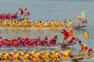 利物浦发布客战亚特兰大海报：范迪克、迪亚斯、埃利奥特出镜